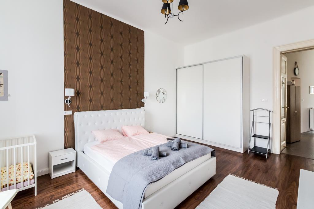 Bpr Purehome Apartment Budapest Ngoại thất bức ảnh
